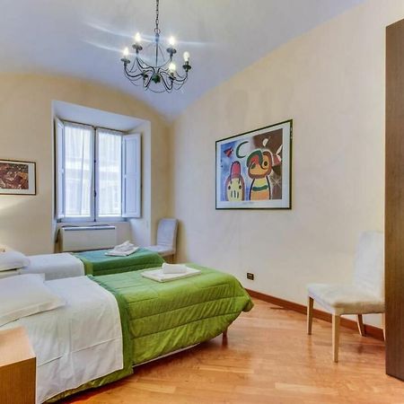 Vacanze In Vaticano By Halldis Rome Exterior photo